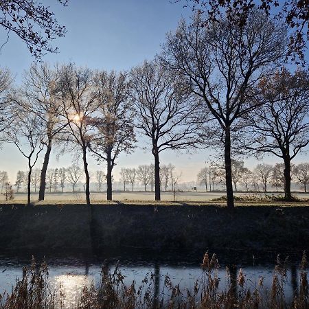 Sfeervolle Bovenwoning Uit 1916 Met 2 Slaapkamers Hooghalen Exteriör bild