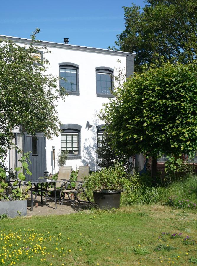 Sfeervolle Bovenwoning Uit 1916 Met 2 Slaapkamers Hooghalen Exteriör bild